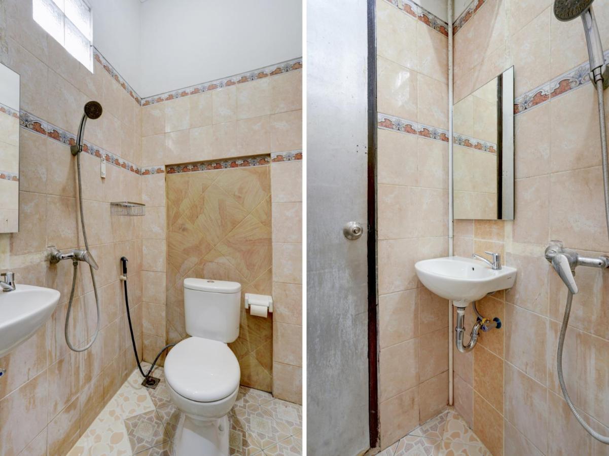 Oyo 90131 Liberty Guest House Sempidi ภายนอก รูปภาพ