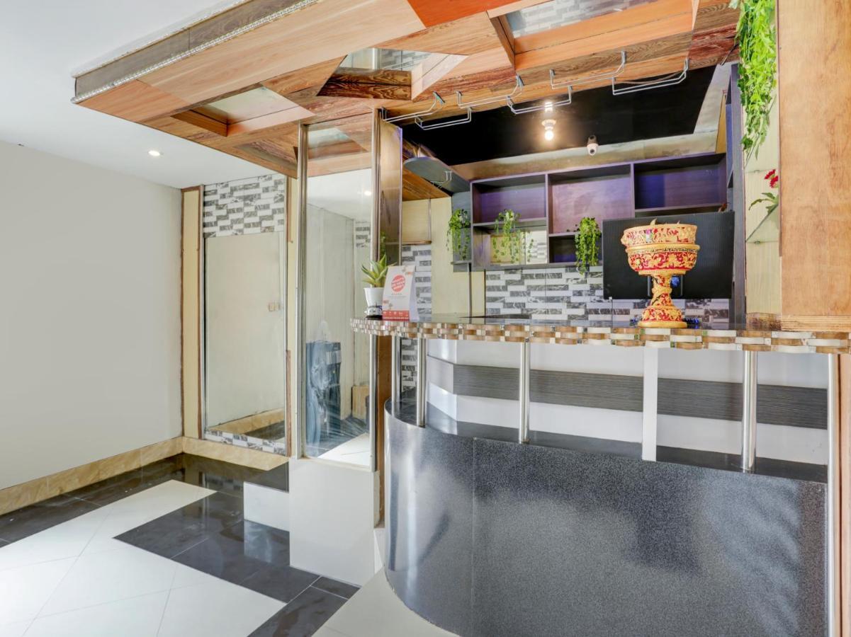 Oyo 90131 Liberty Guest House Sempidi ภายนอก รูปภาพ