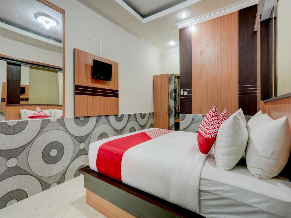 Oyo 90131 Liberty Guest House Sempidi ภายนอก รูปภาพ